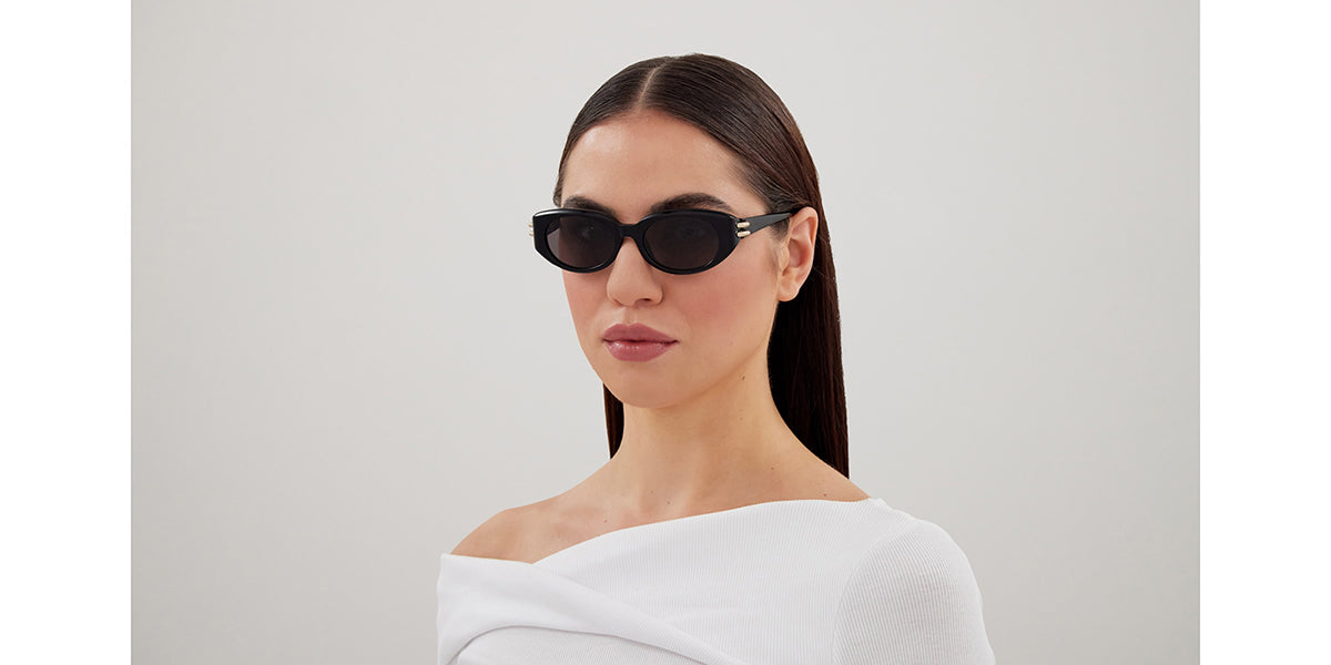 Alexander McQueen AM0469S 001 Sunglasses - US