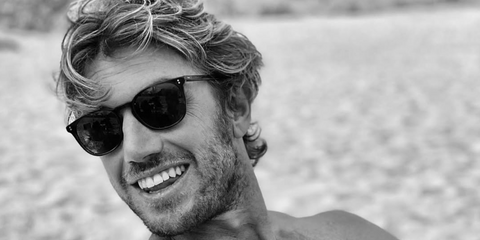 Australian actor Adam Demos was seen wearing black Oliver Peoples Finley Esq. Sun U OV5298SU 1492/P2 Polarised sunglasses in his Instagram post.