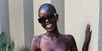Model Adut Akech was seen wearing tortoiseshell Marc Jacobs Icon MJ 1075/S 086KU sunglasses in Palm Springs, California, Apeil 2023. Shop online now on Pretavoir