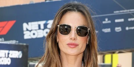 Oliver Peoples Ades OV1307ST 5254/3R - As Seen On Alessandra Ambrosio