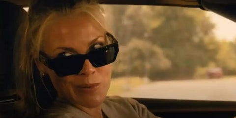 Actress and former model Ali Larter was seen wearing black Versace 4459 GB1/87 sunglasses in Landman, season 1 episode 7, as Angela Norris. Shop online now on Pretavoir