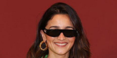 Alia Bhatt wears Gucci GG1771S 001 black ancora sunglasses at Gucci fashion show - Milan Fashion Week 2024 - buy online.