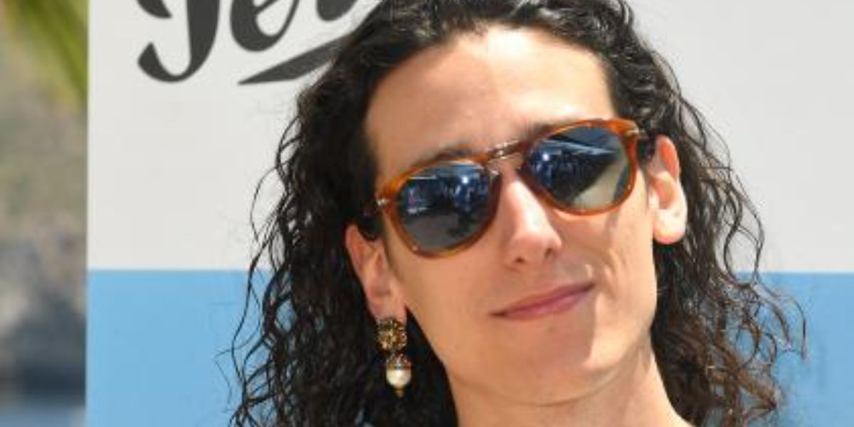 Italian actor Andrea Carpenzano was seen wearing tortoiseshell Persol 0714 24/S3 Folding sunglasses with blue Polarised lenses while receiving the 2019 Persol-Nastro d’Argento Personality of the Year award