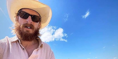 Skateboarder and actor Austin Amelio was seen wearing striped tortoiseshell Ray-Ban Wayfarer 2140 954 sunglasses with brown lenses.
