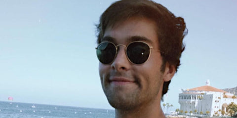 Actor Austin North was seen wearing Ray-Ban Round Metal RB 3447 001/58 Polarised sunglasses in his Instagram post, May 2021.