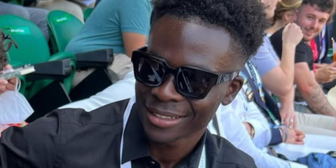 Bukayo Saka wears Off-White Virgil OERI126 1007 sunglasses to the Wimbledon