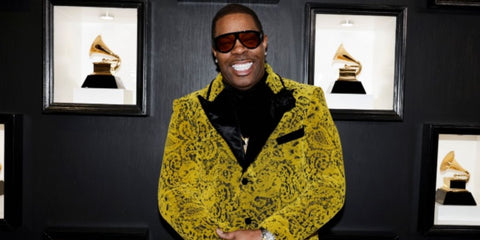 Busta Rhymes was seen wearing black Tom Ford Bronson TF1044 01E sunglasses with brown lenses to the 2023 Grammy Awards