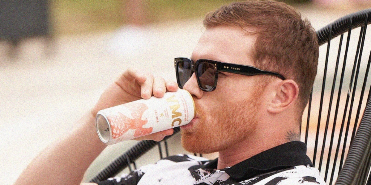 Canelo Alvarez was seen wearing black Gucci GG1084S 001 square sunglasses in his Instagram post