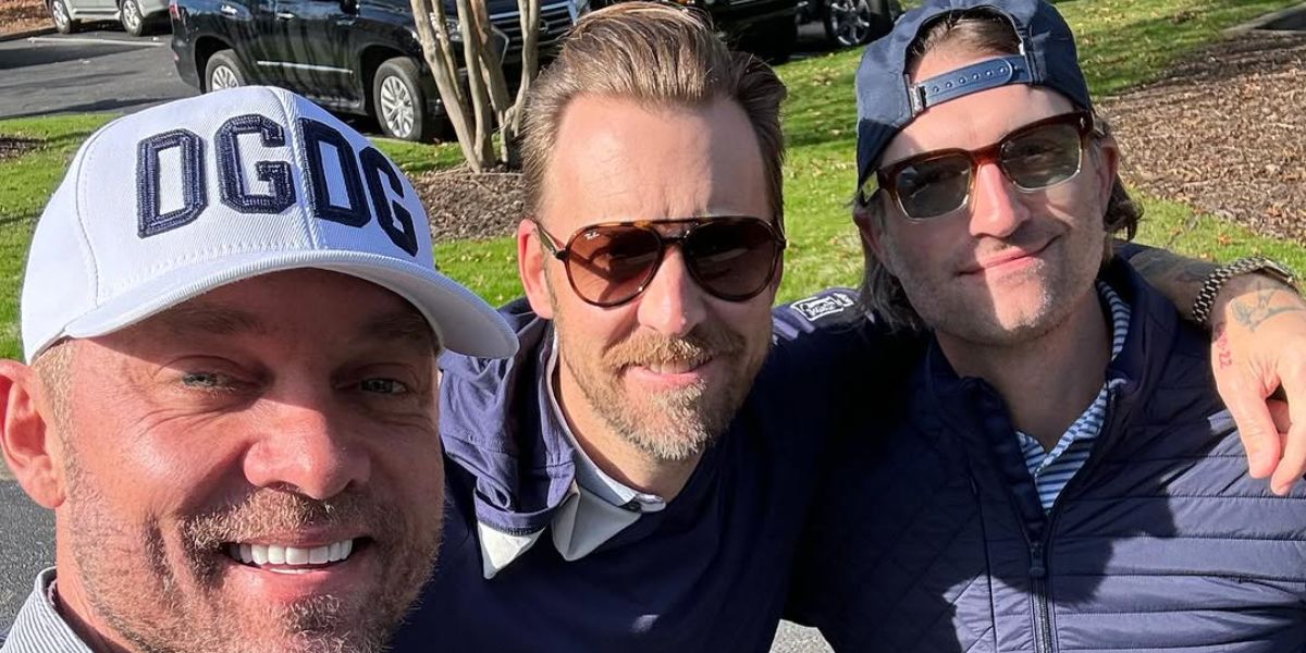 Charles Kelley, pictured in the middle was seen wearing havana Ray-Ban RB 4376 710/13 aviator sunglasses in his Instagram post