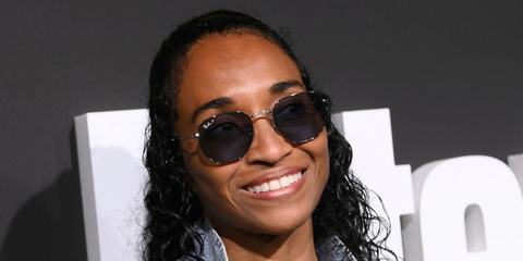 Rozonda "Chilli" Thomas of TLC was seen wearing silver Ray-Ban Hexagonal RB 3548N 003/02 sunglasses with blue Polarised lenses at the Comic Con Bash 2025 in San Diego. Shop online now on Pretavoir