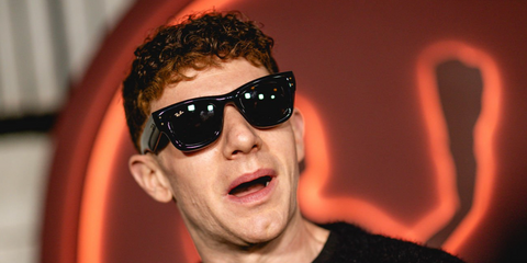 Actor Chris Perfetti was seen wearing black Ray-Ban Wayfarer Puffer RB 4940 601/87 sunglasses at The Actors Night hosted by The Actor Awards and ELLE in Los Angeles, December 2025