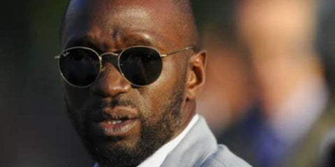Retired French footballer (currently coach) Claude Makelele was seen wearing gold Ray-Ban Round Metal 3447 001 sunglasses in 2016. Shop online now on Pretavoir