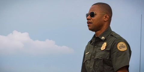 Cuba Gooding Jr. was seen wearing Ray-Ban Caravan RB 3136 181 sunglasses in the 2008 movie 'Linewatch'