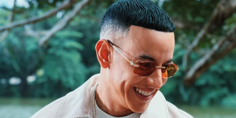 Daddy Yankee was seen wearing Premiere de Cartier CT0271S 009 sunglasses in his 2025 music video ABCD.