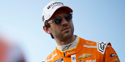 Mexican racing driver Daniel Suarez was seen wearing transparent Oakley Pitchman R OO9439 04 Prizm sunglasses at the NASCAR Cup Series Enjoy Illinois 300, September 2025