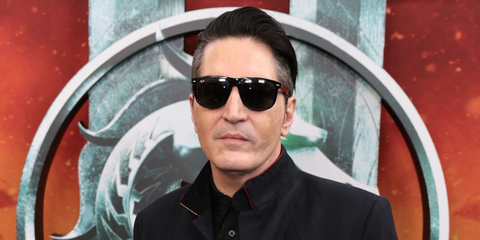 Actor David Dastmalchian was seen wearing black Ray-Ban Boyfriend RB 4147 601/87 sunglasses at the Warner Bros. "Mortal Kombat II" Fan Event in Hollywood, April 2026.
