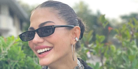 Turkish actress Demet Ozdemir was seen wearing black Tom Ford Alejandro TF1058 01A sunglasses in her Instagram post, August 2025. Shop online now on Pretavoir