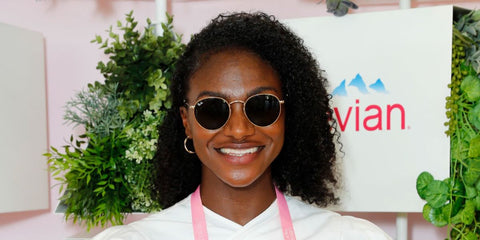 Sprinter Dina Asher-Smith was seen wearing gold Ray-Ban Round Metal RB 3447N 001 sunglasses at the Wimbledon Tennis Championships 2018. Shop online now on Pretavoir