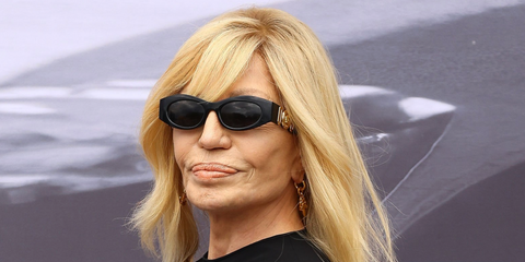 Donatella Versace was seen wearing black Versace 4480U GB1/87 sunglasses at the Jonathan Anderson debut for Dior Menswear Spring/Summer 2026 fashion show during Paris Men's Fashion Week