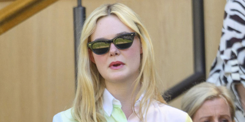 Elle Fanning was seen wearing black Oliver Peoples Avelin OV5541SU 1005/P2 Polarised sunglasses at the Wimbledon Tennis Championships 2026.