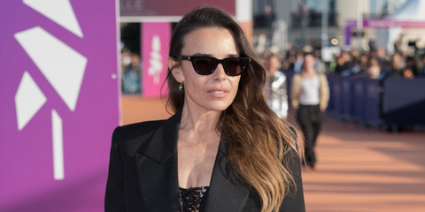 French actress Elodie Bouchez was seen wearing black Saint Laurent Sun SL 462 Sulpice 001 sunglasses at the 48th Deauville American Film Festival, September 2022. Shop online now on Pretavoir
