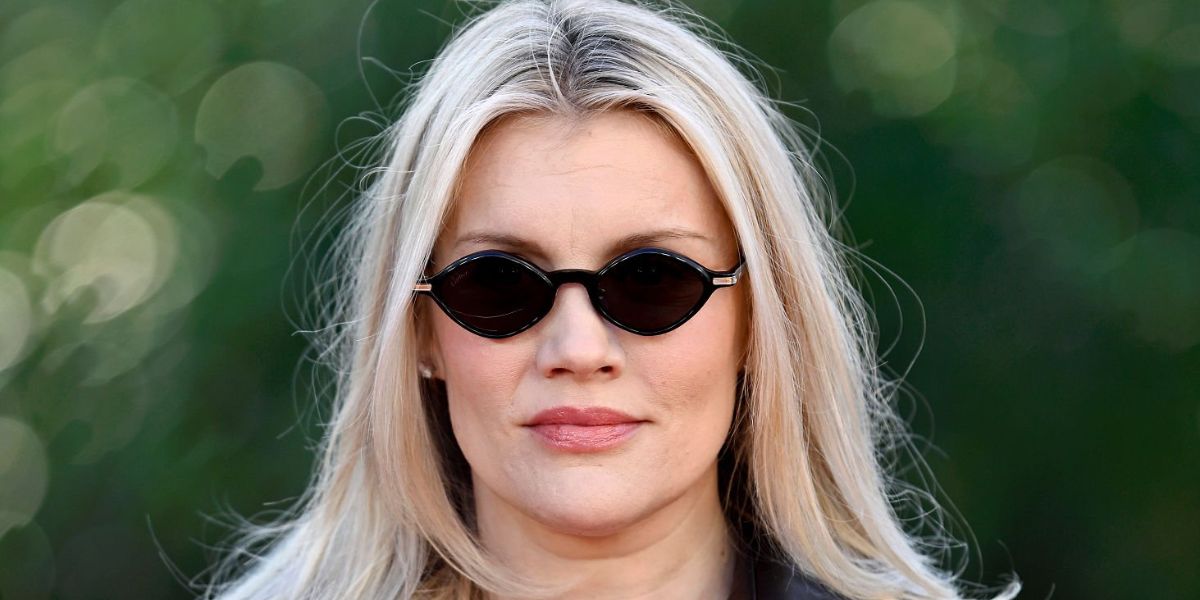 Actress and director Emerald Fennell was seen wearing black Cartier CT0540S 001 sunglasses at the London photo call of Wuthering Heights, February 2026.