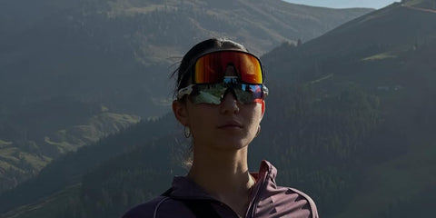 Eva Lys is seen wearing Oakley Radar EV Path OO9208 57 sunglasses below a pair of Oakley Sutro, in her Instagram post