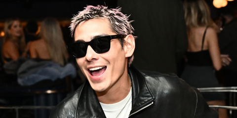 Evan Mock was seen wearing black Saint Laurent Sun SL 560 001 sunglasses in Las Vegas, November 2025.