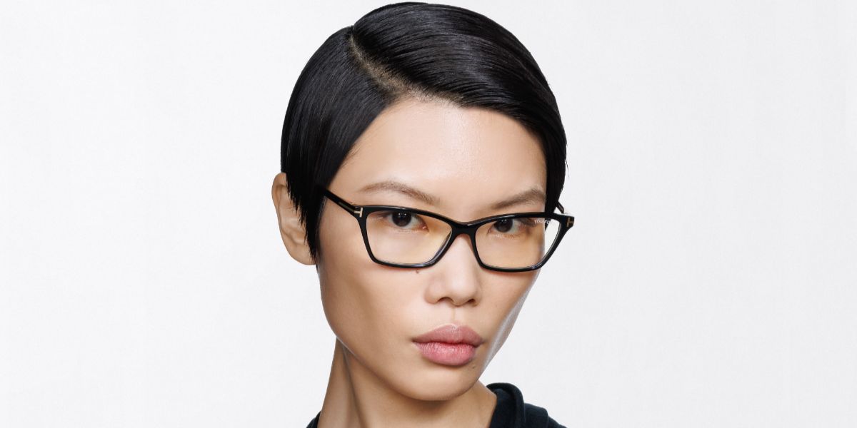 Female model wears Tom Ford TF6135 B 001 Blue Control black cat eye glasses
