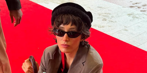 Iranian-Afghan actress Fereshteh Hosseini was seen wearing black Balenciaga BB0402S 001 sunglasses in her Instagram post, July 2025. Shop online now on Pretavoir