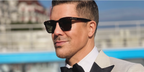 Swedish real estate broker and television personality Fredrik Eklund was seen wearing tortoiseshell Tom Ford Dax TF751 52N sunglasses with green lenses in his instagram post. Shop online now on Pretavoir