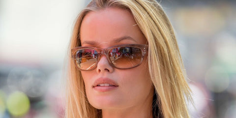 Norwegian model Frida Aasen was seen wearing striped brown Ray-Ban Mega Balorama RB 2289 1403/51 sunglasses at the 2025 F1 Grand Prix of Monaco