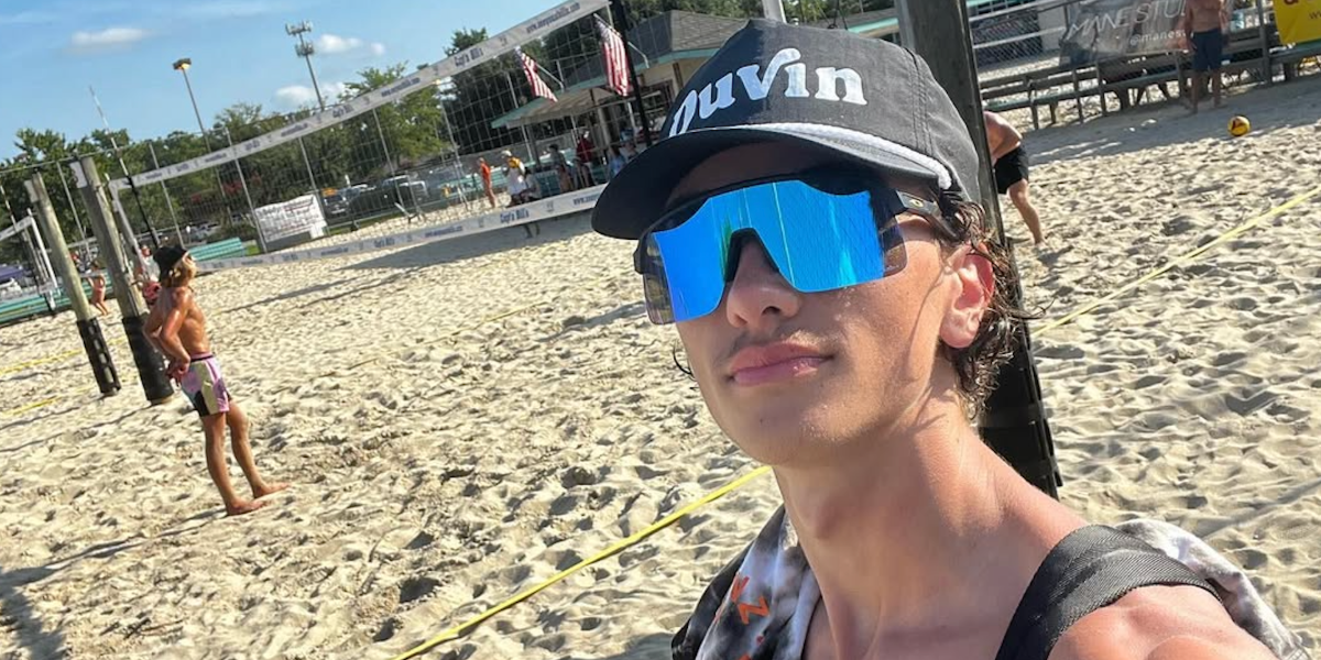 Gavin Casalegno was seen wearing black Oakley Sutro Lite OO9463 05 Prizm sunglasses in his Instagram post