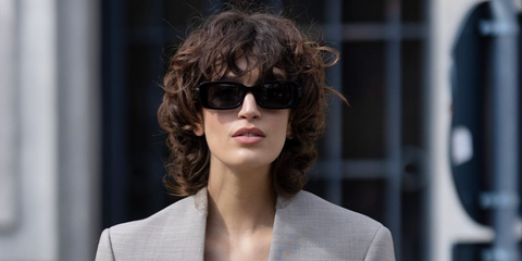 Italian actress Greta Ferro was seen wearing black Ferragamo SF1105S 001 sunglasses at the Ferragamo Spring/Summer 2024 fashion show during Milan Fashion Week. Shop online now on Pretavoir
