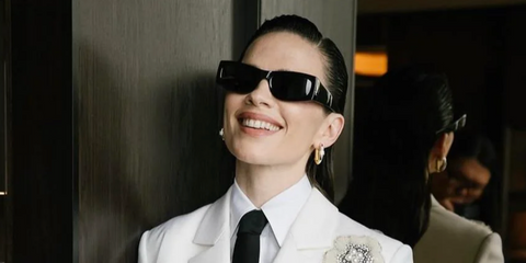 Hayley Atwell was seen wearing black Saint Laurent Sun SL M140 001 sunglasses at the Mission: Impossible - The Final Reckoning Global Tour