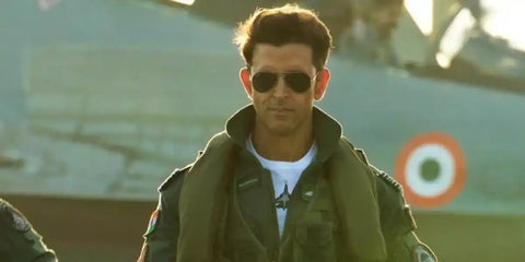 Hrithik Roshan was seen wearing Ray-Ban Aviator 3025 L0205 Gold/G15 Green sunglasses in 2024 movie Fighter as Squadron Leader Shamsh­er Patha­nia / Pat­ty