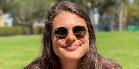 American rugby player Ilona Maher was seen wearing Ray-Ban Round Metal 3447 001 sunglasses in her Facebook post. Shop online now on Pretavoir