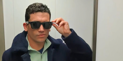 Spanish actor Jaime Lorente was seen wearing black Ray-Ban Meta Wayfarer RW4008 601/71 Smart Glasses in his Instagram post. Shop online now on Pretavoir