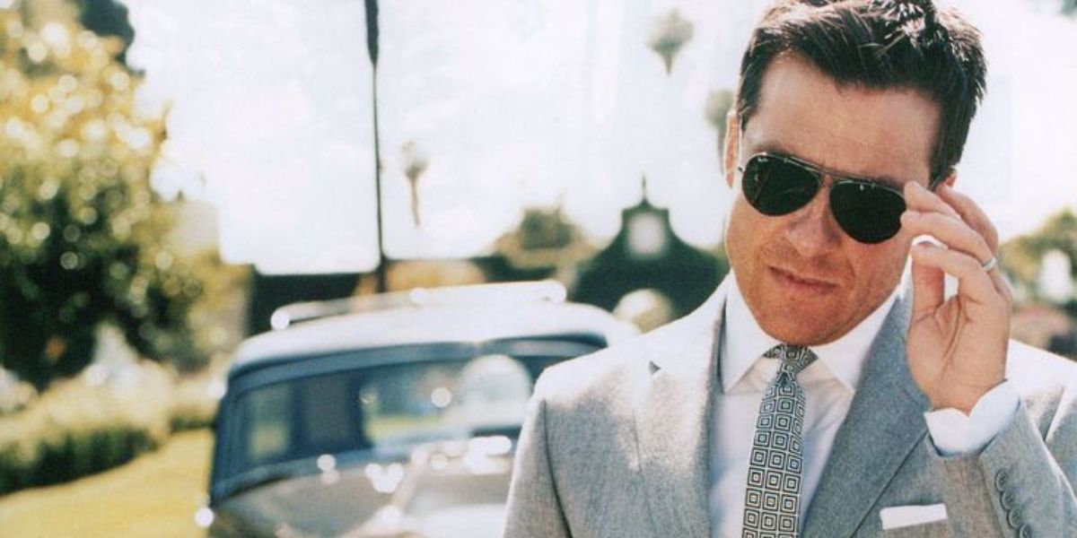 Jason Bateman was seen wearing Ray-Ban Aviator RB 3025 W0879 Gunmetal/Green sunglasses in a GQ Magazine feature