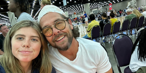 Gospel singer Jason Crabb was seen wearing Oliver Peoples Remick OV5349S 1473/6G Taupe/Gold Mirror sunglasses in his Instagram post, July 2023.