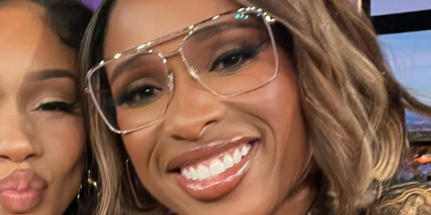 Jennifer Hudson wears Isabel Marant IM 0127/BB 000G6 Blue Control glasses on the Jennifer Hudson Show. 