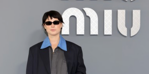 Irish actress Jessie Buckley was seen wearing black Miu Miu Regard MU 11ZS 16K5S0 rectangular sunglasses to attend the Miu Miu Spring/Summer 2025 fashion show during Paris Fashion Week