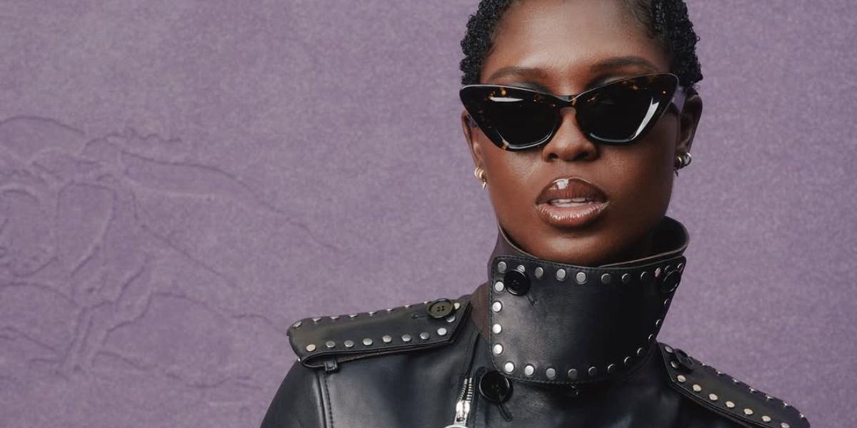 Jodie Turner-Smith wears Burberry TB Collection BE4421U 4106/87 sunglasses at the brand's Spring/Summer 2025 fashion show in London
