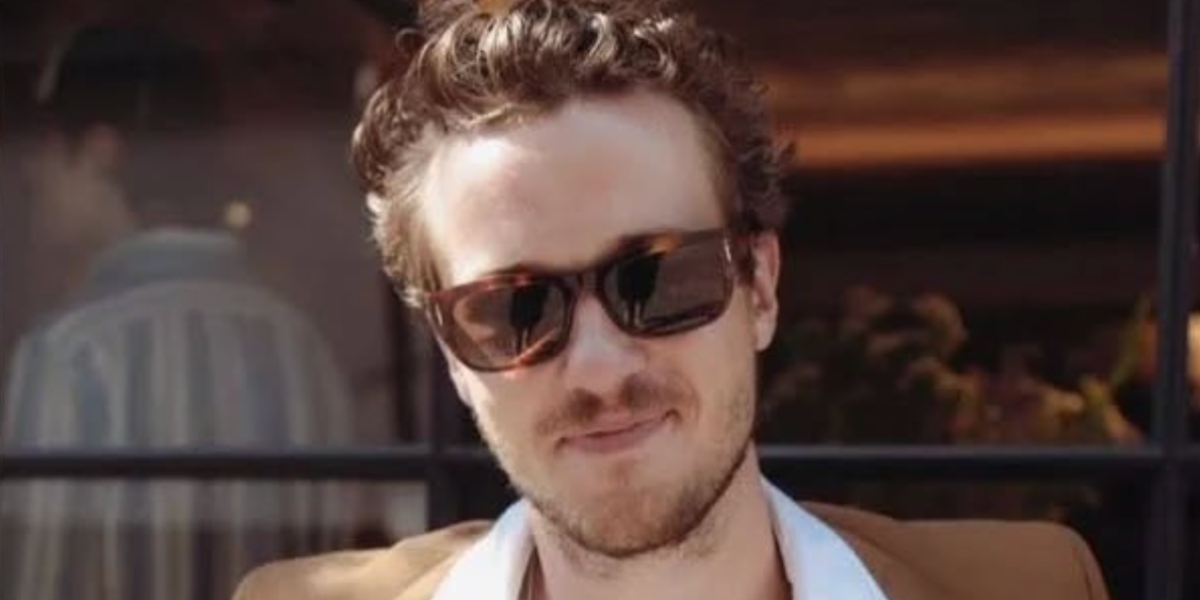 Joseph Quinn was seen wearing Cutler and Gross Sun x The Great Frog The Dagger GFSN002 02 Tiger Eye Havana sunglasses at the front of The Great Frog boutique in 2022