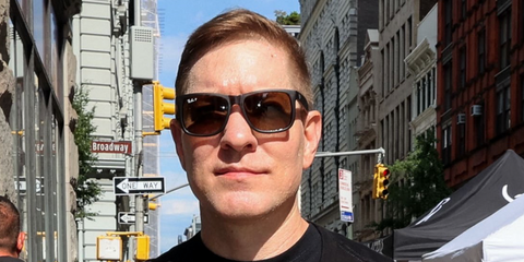 Actor Joseph SIkora was seen wearing rubber tortoise Ray-Ban Justin RB 4165 865/87 Polarised sunglasses at the SAG/AFTRA picket line in New York City, August 2026.