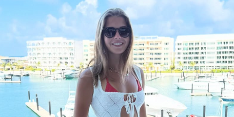 Golfer and social medi apersonality Kai Trump was seen wearing brown Ray-Ban Erika RB 4171 6315/13 sunglasses in The Bahamas, shared through her Instagram post in June 2025.