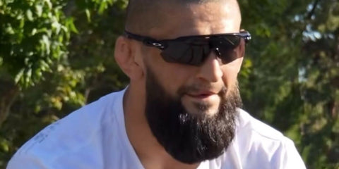Russian-Emirati mixed martial artist Khamzat Chimaev was seen wearing black Oakley Radar EV Path OO9208 52 Prizm sunglasses in his Facebook post, August 2025.