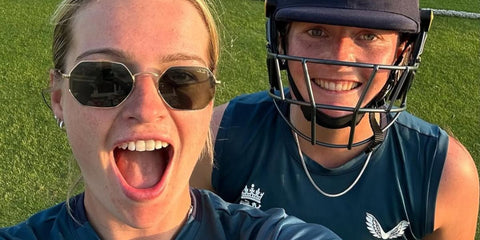 Cricketer Lauren Bell was seen wearing gold Ray-Ban Octagonal RB 3556N 001 sunglasses in her Instagram post, December 2023. Shop online now on Pretavoir