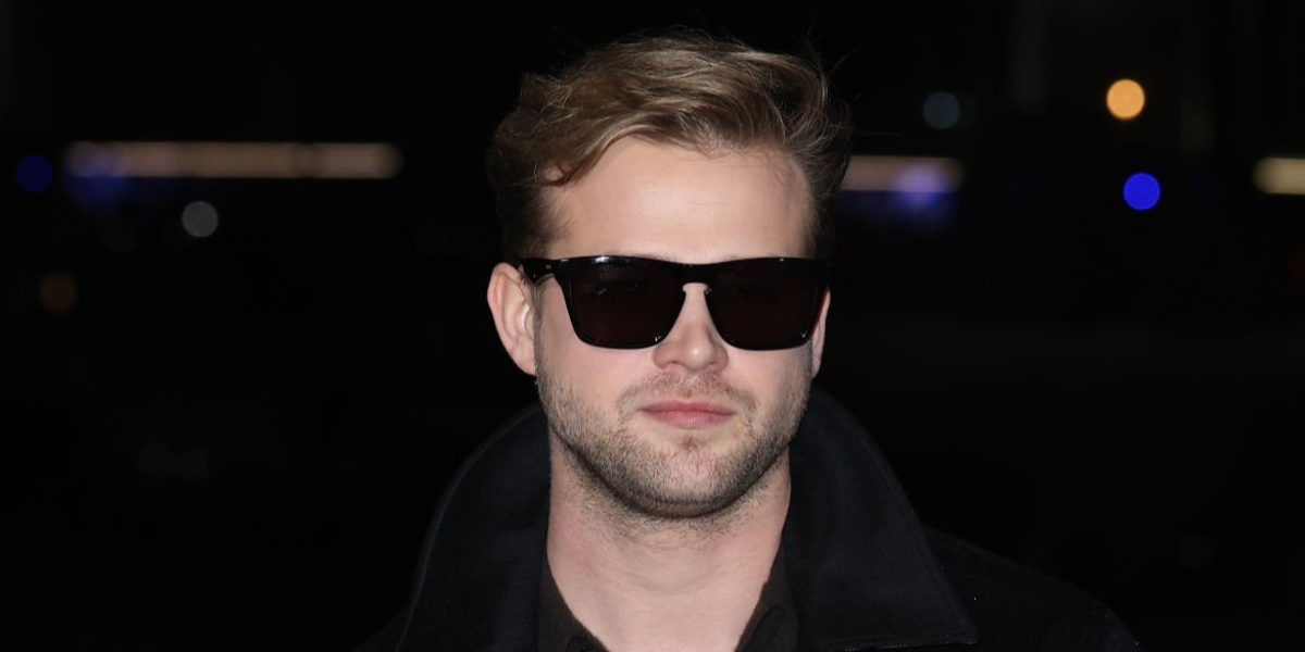 Leo Woodall was seen wearing black Burberry BE4434 4121/87 sunglasses at the Burberry Fall/Winter 2026 fashion show during London Fashion Week.