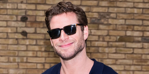 Liam Hemsworth was seen wearing tortoise Oliver Peoples Lachman Sun OV5419SU 1677/P1 Polarised square sunglasses in New York City, September 2024.